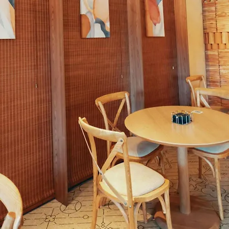 Hotell Novotel Lavant 4*