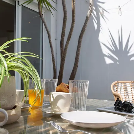 Singularstays Plaza Andujar Appartement *