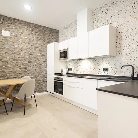 Arm By Concept Flats * Valensiya