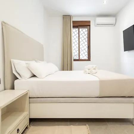 Arm By Concept Flats *