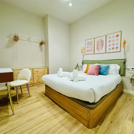 Spacious, Designer & Bright Flat Apartment Valencia