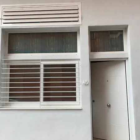 Duplex Tipo Loft De Estilo Selvatico Y Safari, Con Encanto Y A Pasos Del Mar Valensiya