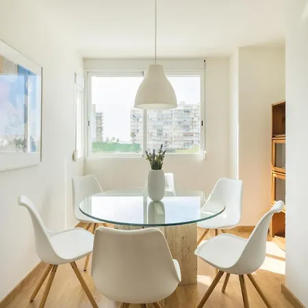 Fantastic Near Apartamento *
