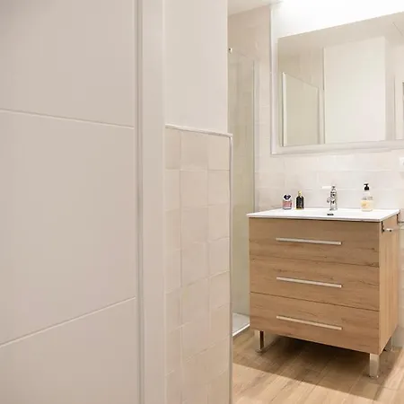 Office Reina 7 Apartment *