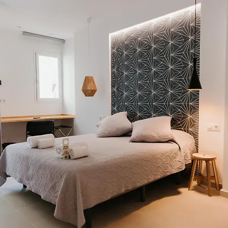 Hulot Casa de hóspedes 4*