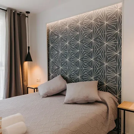 בית הארחה Hulot ולנסיה