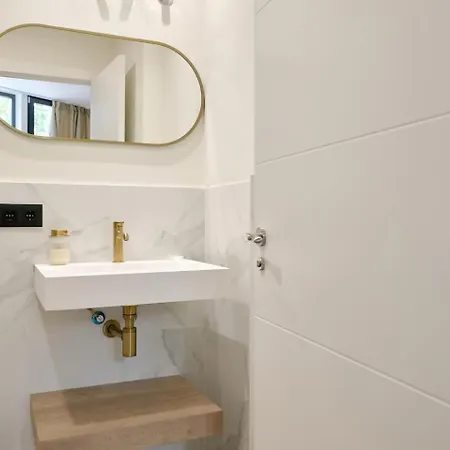 Oceanografic Romantic Apartment N2 Virkin Suites * Valencia