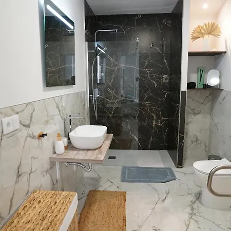 Apartman Modern Loft In Patraix, - Near Center