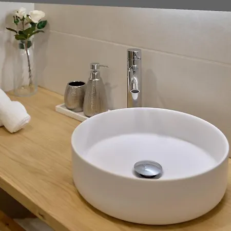 Apartment Romantic Roig Arena N9 Virkin