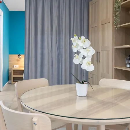 Sol De Azahar * Valencie