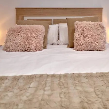 Romantic Roig Arena N10 Virkin Apartment