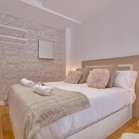 Romantic Roig Arena N10 Virkin Valencia