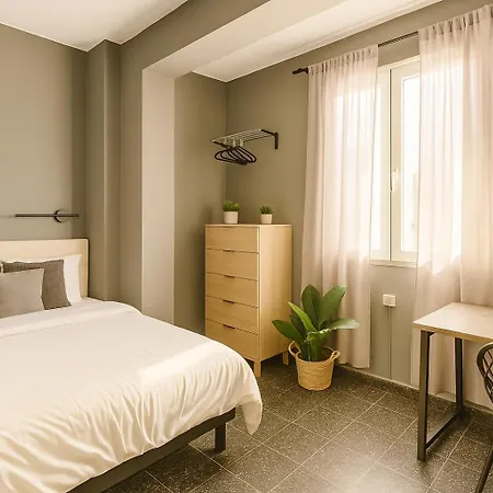 Apartment Cabanyal Deluxe 5 Hab Playa, 11 Noches Minimo