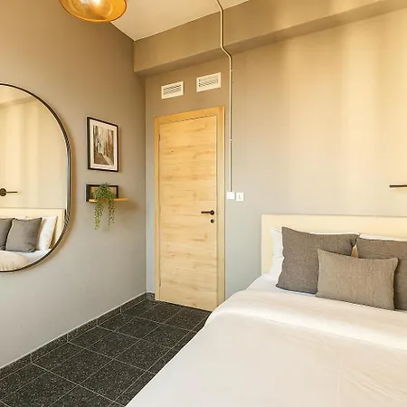 Apartment Cabanyal Deluxe 5 Hab Playa, 11 Noches Minimo *