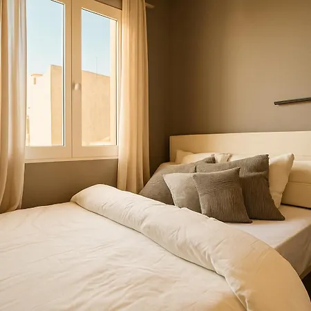 Apartment Cabanyal Deluxe 5 Hab Playa, 11 Noches Minimo Valencia