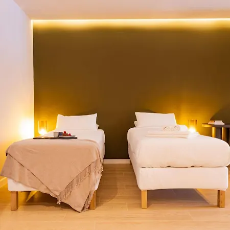 Saristays R Apartmán