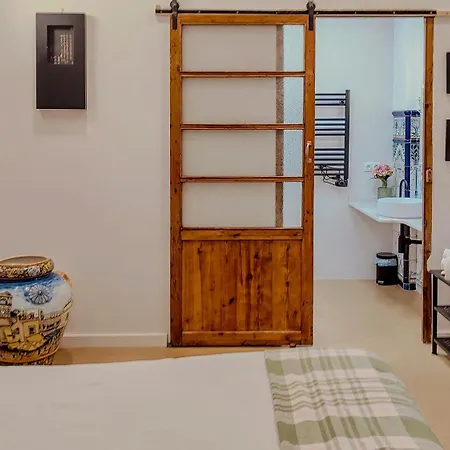 Casa Del Cabanyal La Playa 度假居 *