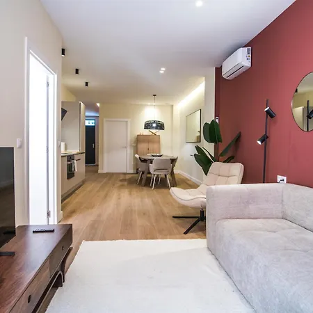 Moderno Con Terraza En El Centro Apartamento *