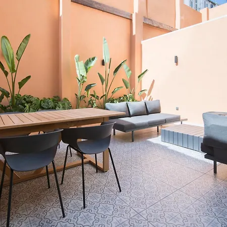 Moderno Con Terraza En El Centro *