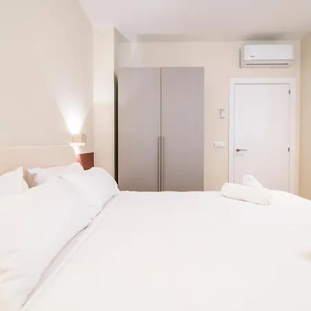 Moderno Con Terraza En El Centro Apartment Valencia