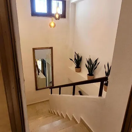 Montevistas Retreat- Cycling, Hiking, Relaxation, 25 Minutes Homestay Valencia