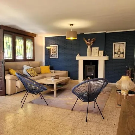 Montevistas Retreat- Cycling, Hiking, Relaxation, 25 Minutes * Valencia