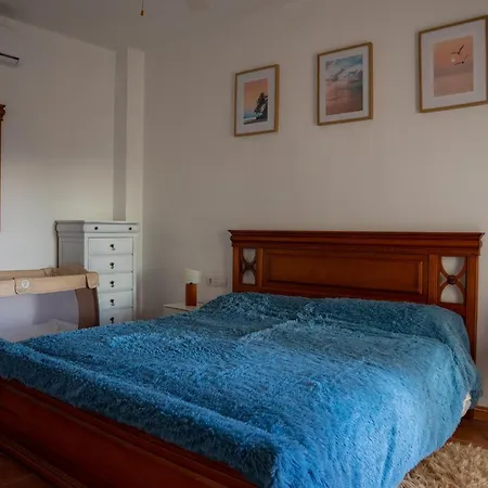 Beautiful With Huge Private Pool And Vineyard View *