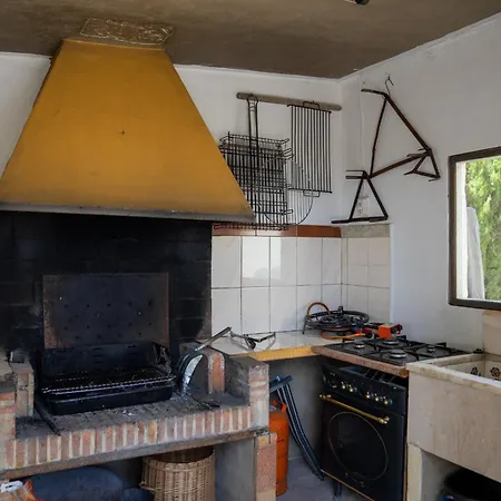 Beautiful With Huge Private Pool And Vineyard View Villa