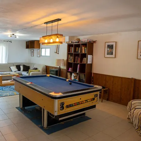 Villa Beautiful With Huge Private Pool And Vineyard View