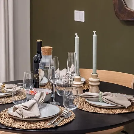 Stylish And Cosy L Апартаменты *