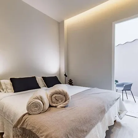 Апартаменты Stylish And Cosy L *