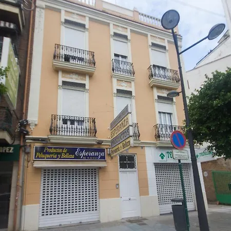 Oyo Style Puerto * Valence