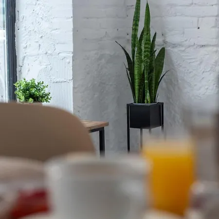 Vlc Host - J.j Sister アパート バレンシア