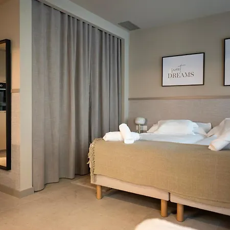Apartment 87 Llaves *