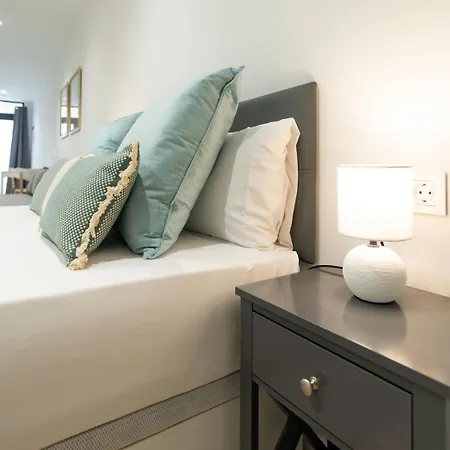 Vlc Host- Sant Jordi Apartment *