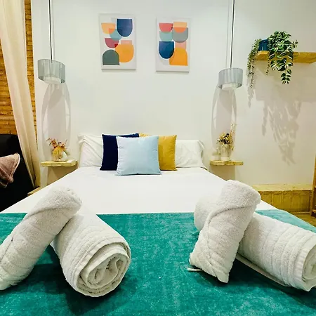 Relaxing Beachside Cabanyal Loft *