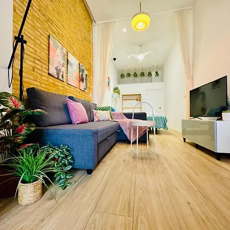 Relaxing Beachside Cabanyal Loft Appartement Valencia