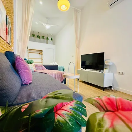 Relaxing Beachside Cabanyal Loft Appartement