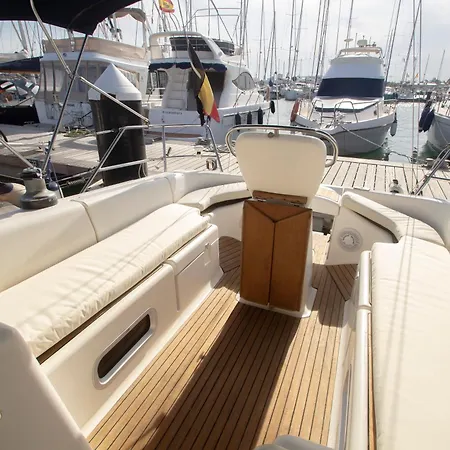 On A Sailing Boat In Ботель *