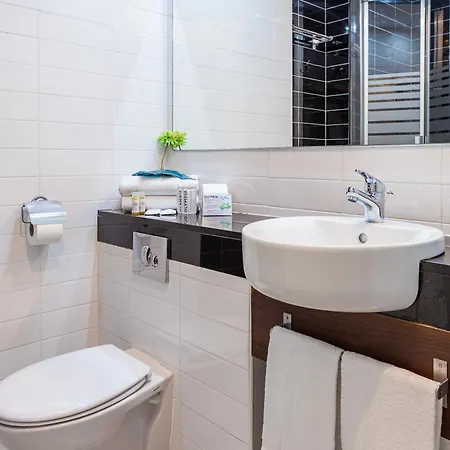 Olympia Universidades Отель 3*
