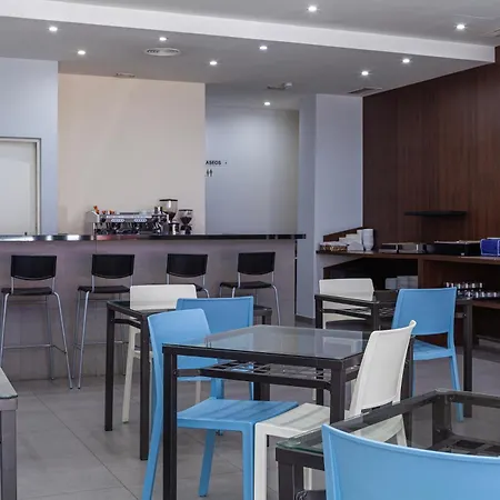 Hotell Olympia Universidades 3*