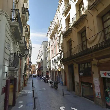 Atico Con Terraza Cerca De La Plaza De La Virgen Lägenhet *