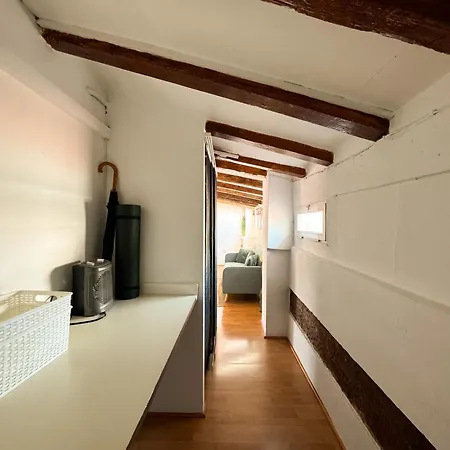 Atico Con Terraza Cerca De La Plaza De La Virgen * Valencie