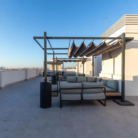 Apartahotel Nido Malvarrosa 3*