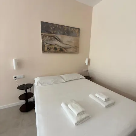 Roca Coll Msuites Apartment Valencia