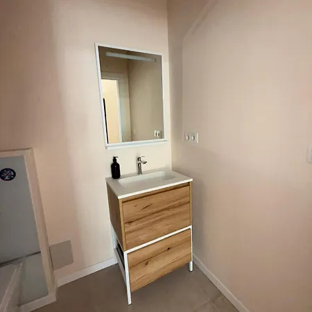 Roca Coll Msuites
