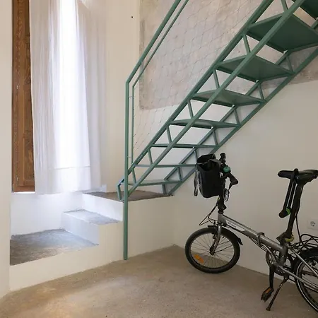 Apartamento2 4 Huespedes Con Patio Y Ducha Exterior * Valencia
