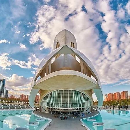 Ciudad De Artes Y Ciencias Valencia