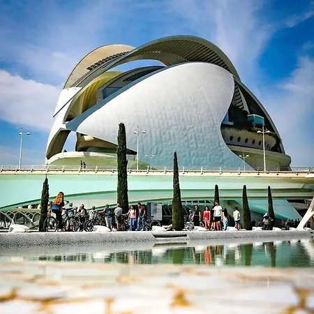 Aparthotel Ciudad De Artes Y Ciencias Valencia