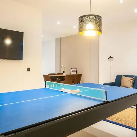 New Mestalla | Jacuzzi | Billar | Ping Pong Валенсия